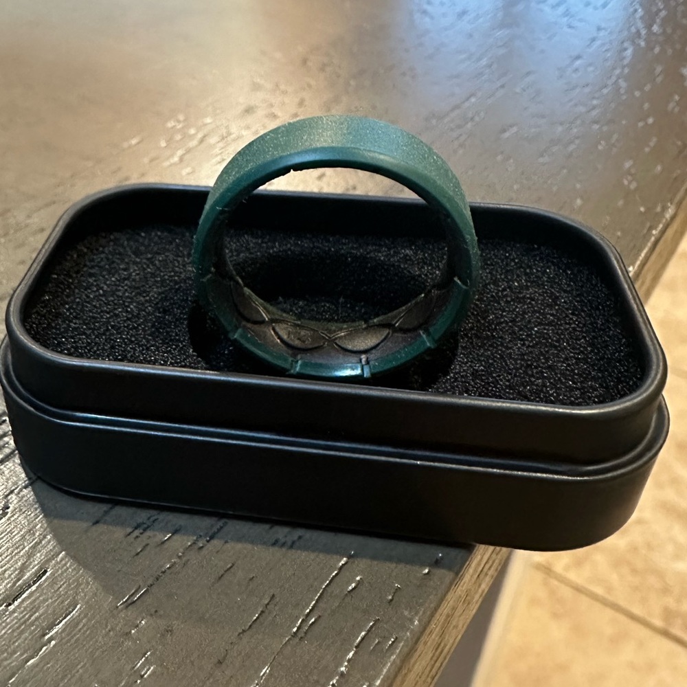 Groove Zeus Edge Forest Ring